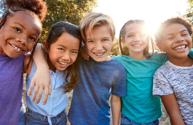 5 Tips On Teaching Kindness to Kids